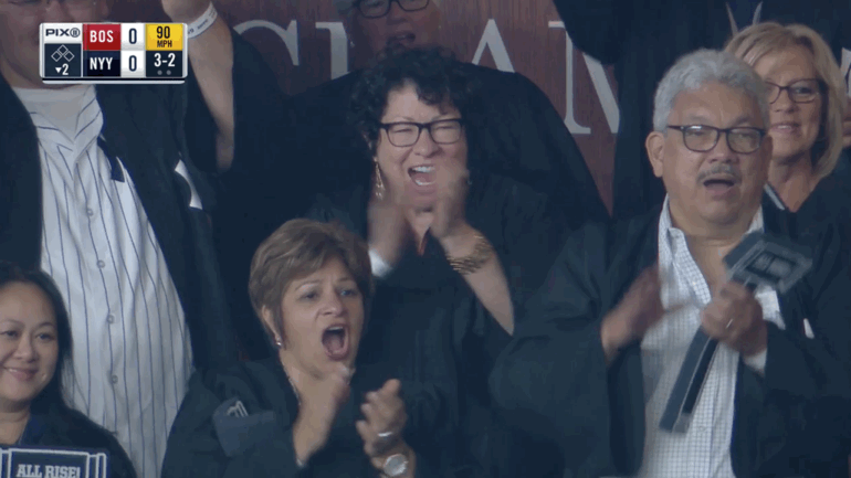 sotomayorbigger (1).gif